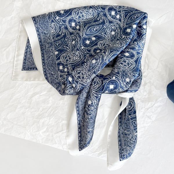 Elegant Classic Paisley Satin Square Scarf | 40SC744