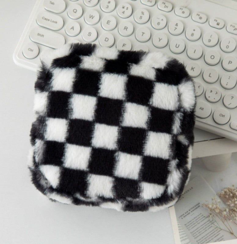 CHECKER COSMETIC MAKEUP TRAVEL POUCH BAG | 40P578