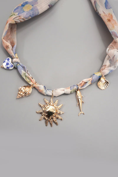 SCARF CHARM NECKLACE-SUN FISH SEASHELL | 80N92379