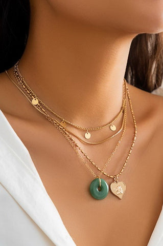 MULTI LAYER GLASS STONE HEART DISC CHARM NECKLACE | 40NK9595
