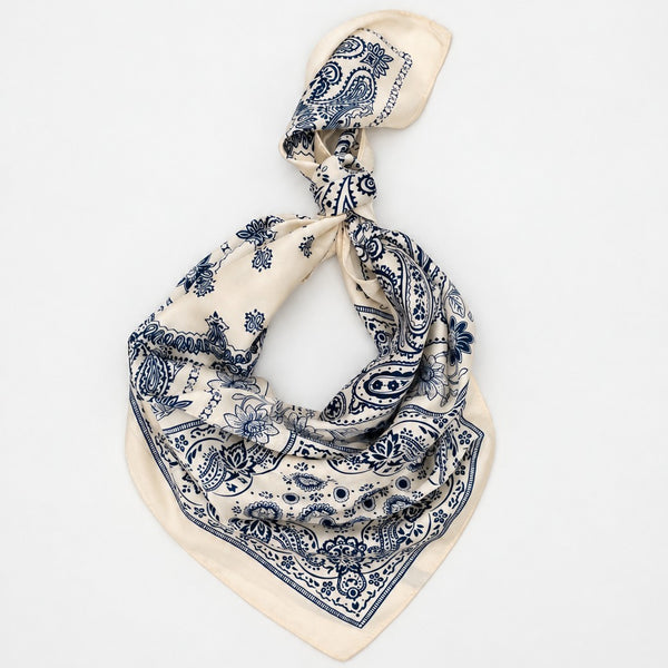 Four-Panel Paisley Bandana Print Square Scarf | 40SC745