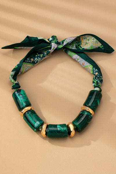HANDMADE SCARF NECKLACE-CHUNKY MARBLE RESIN | 80N92488