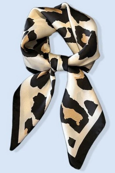 LARGE LEOPARD ANIMAL PRINT BANDANA SCARF | 40SC689