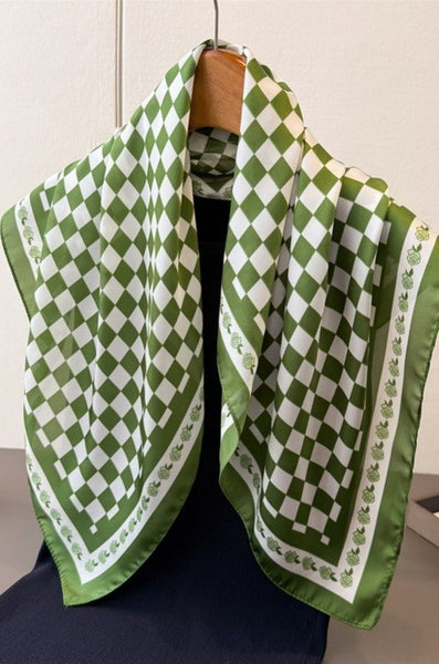 LARGE CHECKER PRINT SILKY FEEL BANDANA SCARF | 40SC691
