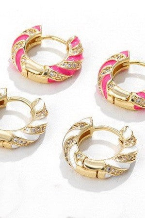 VINTAGE CLOISONNE RHINESTONE HUGGIE HOOP EARRINGS | 40E430