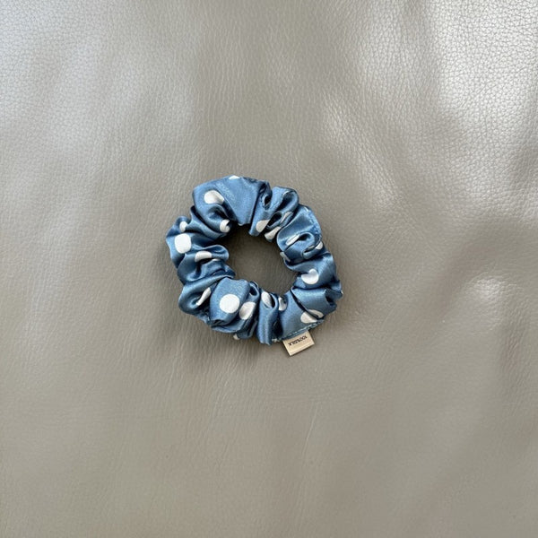 POLKA DOT SCRUNCHIES SET OF 5 | 40S743