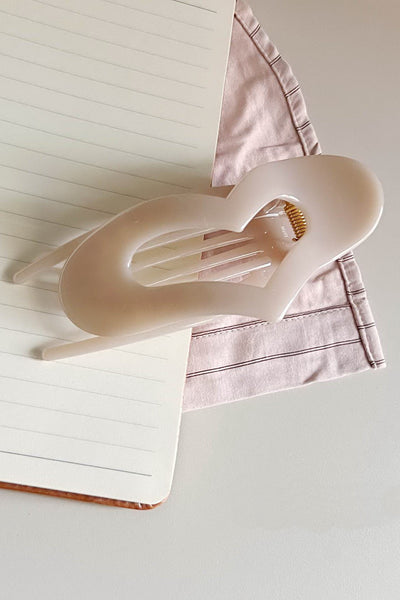 Lay Flat Heart Hair Claw Clips for Secure Styling | 40H1033