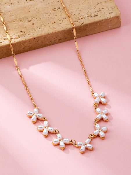 Charm Necklace-Delicate Pearl Flower | 80N92821