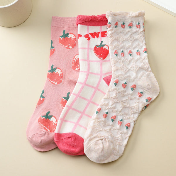 Strawberry-Theme Crew Sock | 40S02086