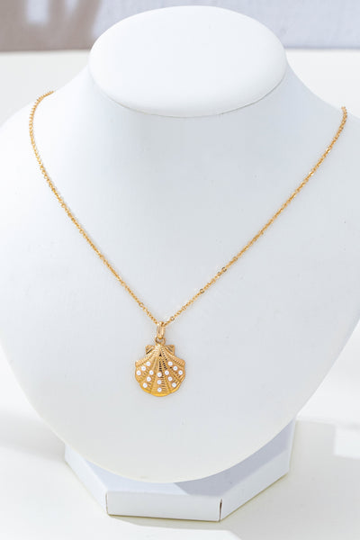Pearl-Accented Shell Pendant Necklace | 80N92915