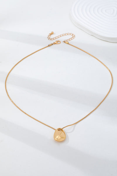 Sculptural Teardrop Pendant Necklace | 80N93028