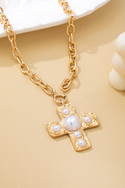 Hammered Cross Pearl Necklace | 80N93048