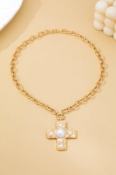 Hammered Cross Pearl Necklace | 80N93048