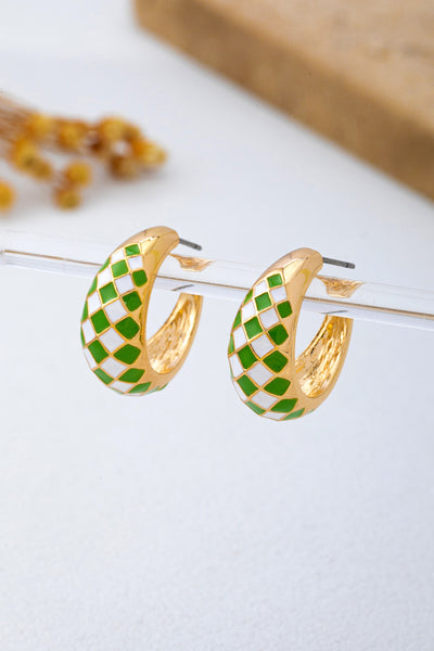 Checkered Enamel Hoop Earring | 80E62213