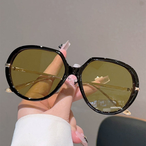 OVERSIZED RETRO FRAME SUNGLASSES PACK OF 12 | 40SG832-12 Pack
