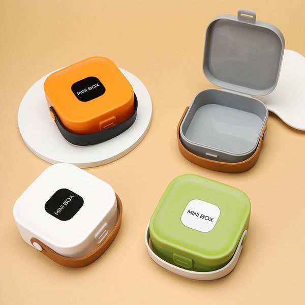 Compact Square Travel Organizer Case | 40P657
