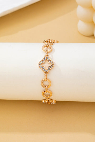 Pave Crystal Clover Link Bracelet With Toggle Clasp | 80B1781