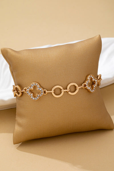 Pave Crystal Clover Link Bracelet With Toggle Clasp | 80B1781