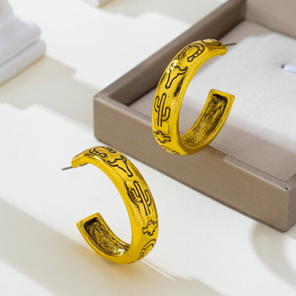 Western Icon Engraved Gold-Tone Hoop Earrings | 80E62385