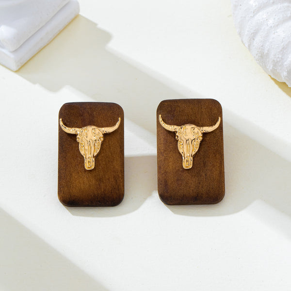 Wood Rustic Longhorn Bull Stud Earrings | 80E62395