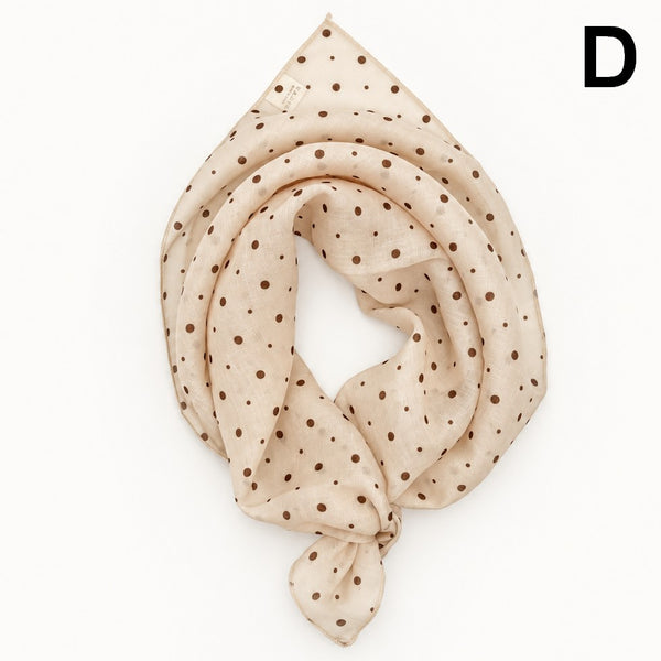 Vintage-Inspired Printed Bandana & Neck Scarf | 40SC735