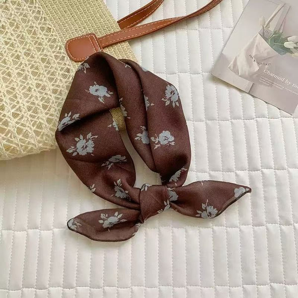 Vintage-Inspired Printed Bandana & Neck Scarf | 40SC735