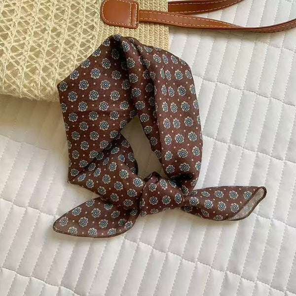 Vintage-Inspired Printed Bandana & Neck Scarf | 40SC735