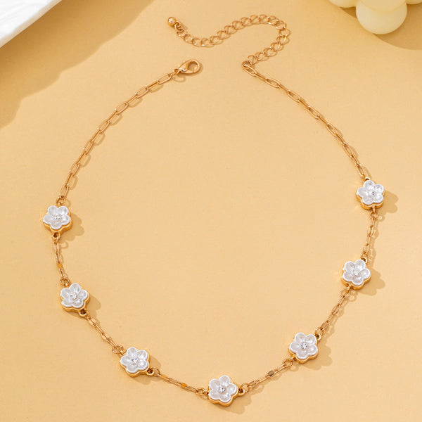 Mother-of-Pearl Floral Station Necklace | 80N93396