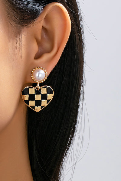 Vintage Style Checkerboard Heart Drop Earrings | 80E62593