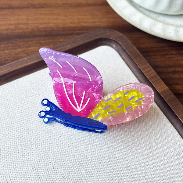 ABTRACT BUTTERFLY RESIN HAIR CLAW | 40H1154