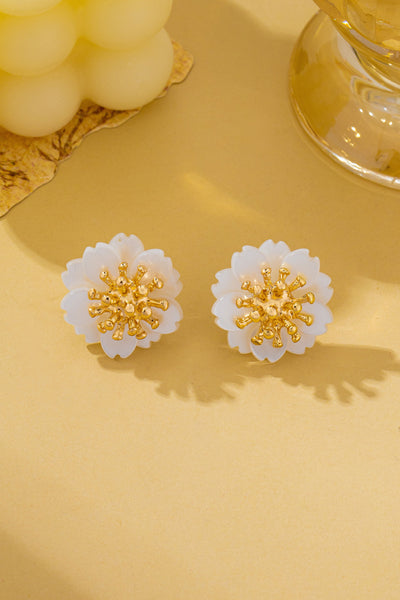 Layered Cherry Blossom Stud Earrings | 80E62722