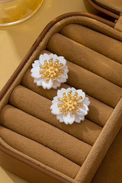 Layered Cherry Blossom Stud Earrings | 80E62722