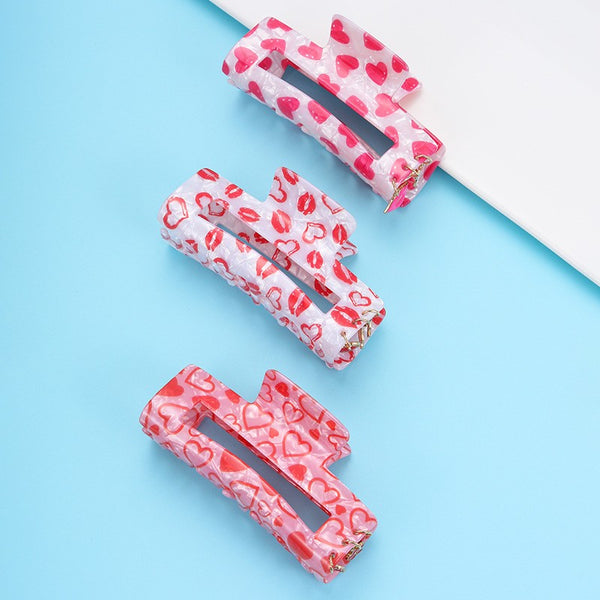 Valentine's Dangling Charm Heart Hair Claw Clips | 40H1169