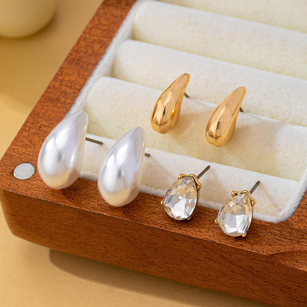 Teardrop Crystal Gold Pearl Trio Stud Earring Set | 80E63015
