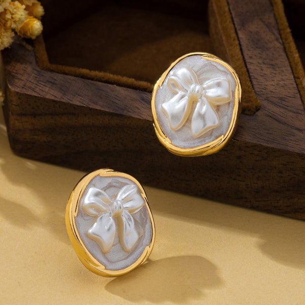 Vintage Pearlized Bow Button Stud Earrings | 80E63089