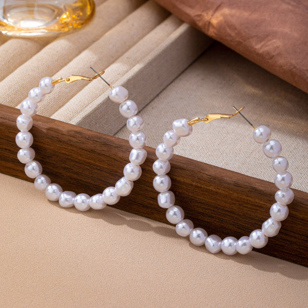 Classic Pearl Beaded Hoop Earrings | 80E63179