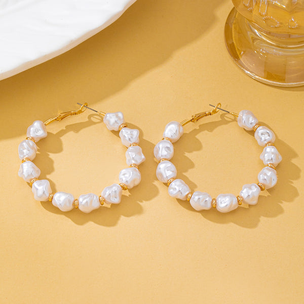 Irregular Pearl Beaded Hoop Earrings | 80E63180