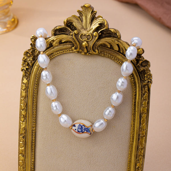 Baroque Pearl & Porcelain Fish Necklace | 80N93776