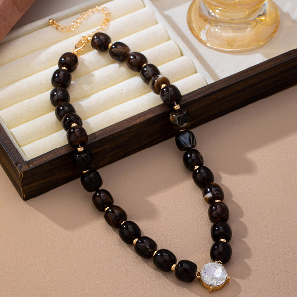Resin Bead Round Crystal Pendant Necklace | 80N93729