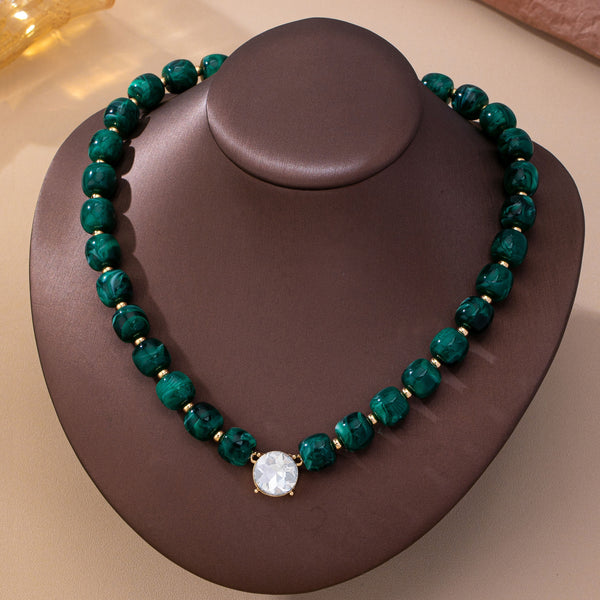 Resin Bead Round Crystal Pendant Necklace | 80N93729