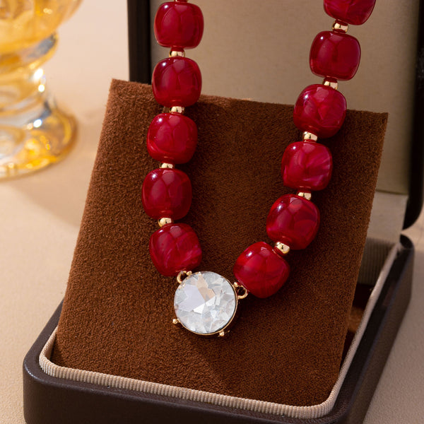 Resin Bead Round Crystal Pendant Necklace | 80N93729