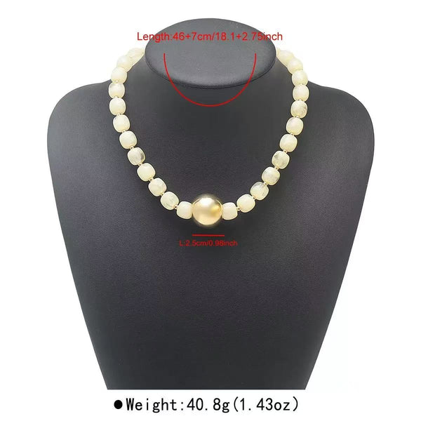 Barrel Beaded & Gold Ball Centerpiece Necklace | 40NK9768