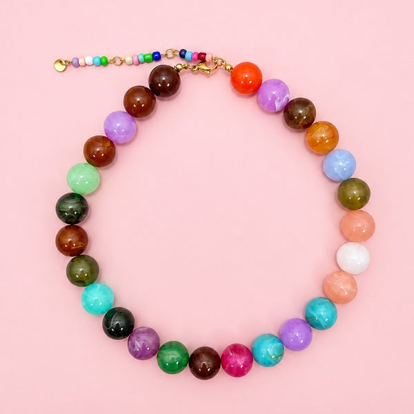 Chunky Multi-Color Marbled Resin Bead Necklace | 40NK9771