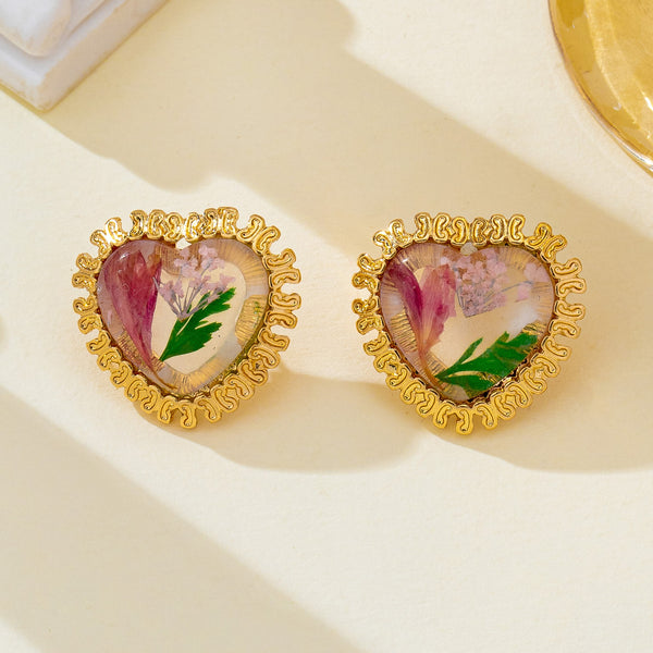 Pressed Flower Resin Heart Stud Earrings | 80E63229