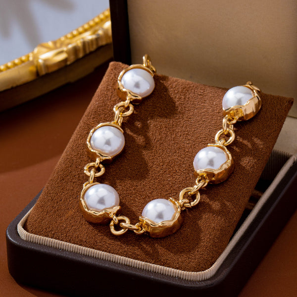 Bezel-Set Pearl Gold Toggle Bracelet | 80B1930