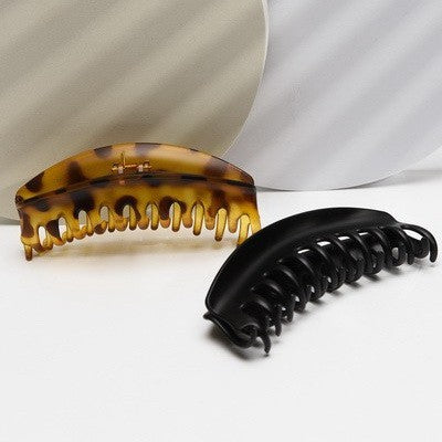 EXTRA LARGE CURVED HAIR CLAW CLIPS | 40H434