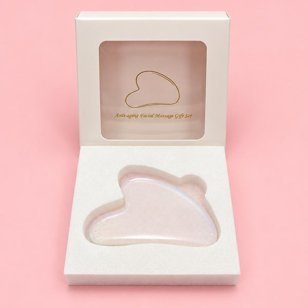 Heart-Shaped Gua Sha Facial Sculpting Tool | 40GS631