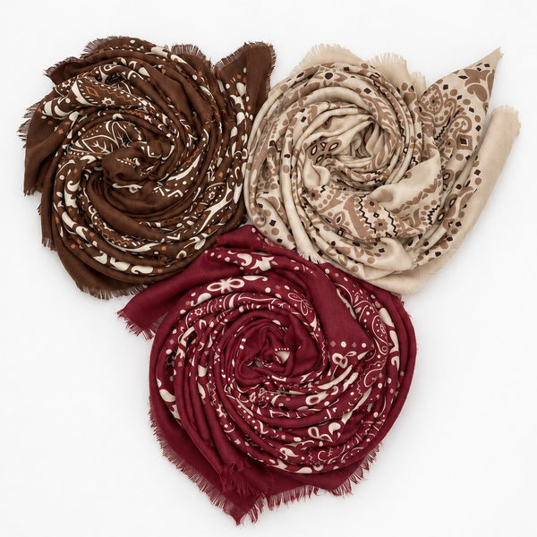 Paisley Print Oversized Square Scarf | 40SC749
