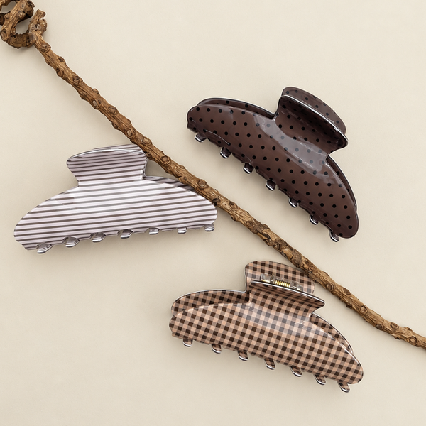 JUMBO STRIPE PLAID OVAL HAIR CLAW CLIPS | 40H1020