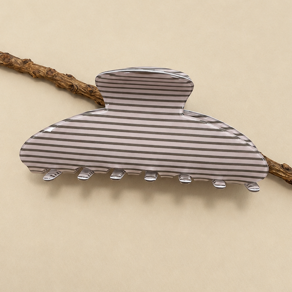 JUMBO STRIPE PLAID OVAL HAIR CLAW CLIPS | 40H1020